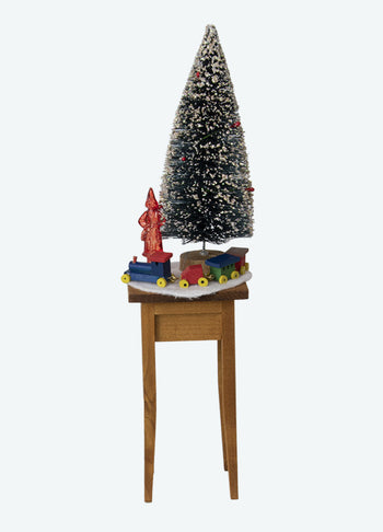 Byers Choice Accessory 2023: Table with Tree